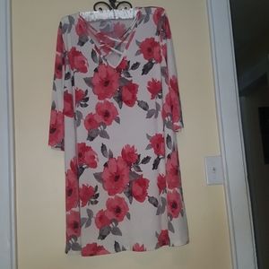 Pretty floral tunic/dress